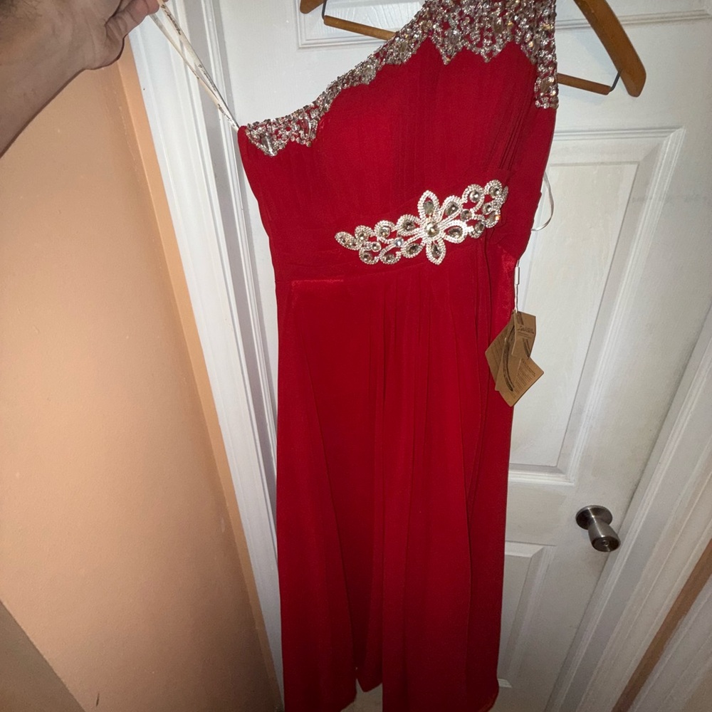 Chic One-Shoulder Red Maxi Dress Size XXL